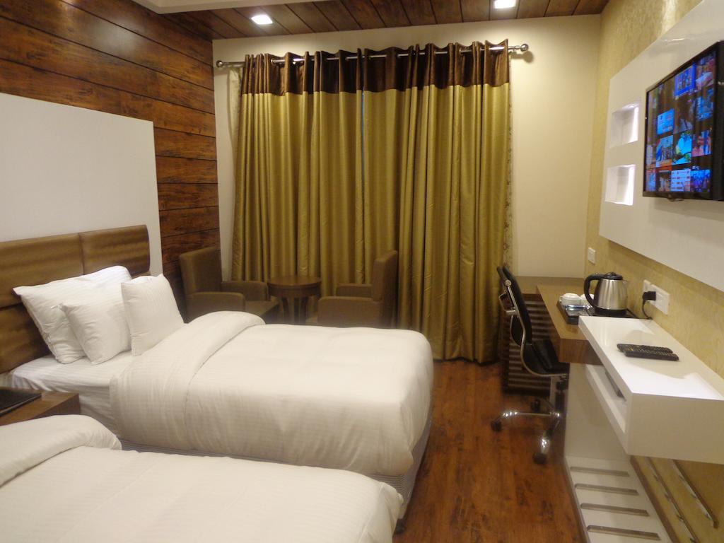 Hotel Taj Princess - Boutique Hotel Delhi  Værelse billede